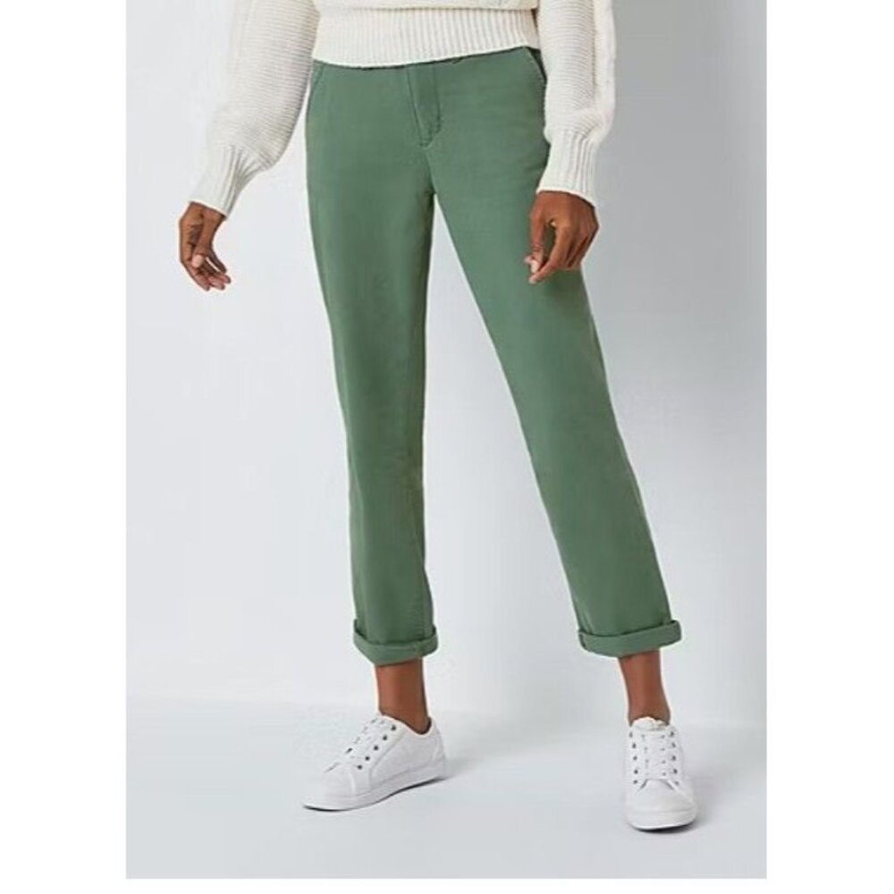 St. John's Bay Women's Relaxed Fit Girl Friend Chino Pant Laurel Wreath 6